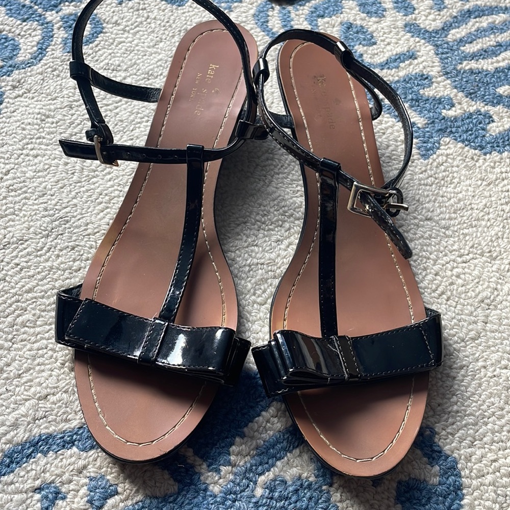 Katie Spade Low Wedge Patent Sandals - Size 8.5